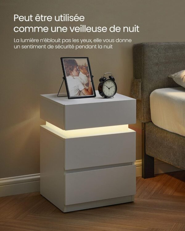 Mesa de cabeceira VASAGLE, com faixa de LED multicolorida ajustável, 3 gavetas, mesa lateral de estilo moderno, 35 x 40 x 55 cm, branco LET630T10 - Image 8